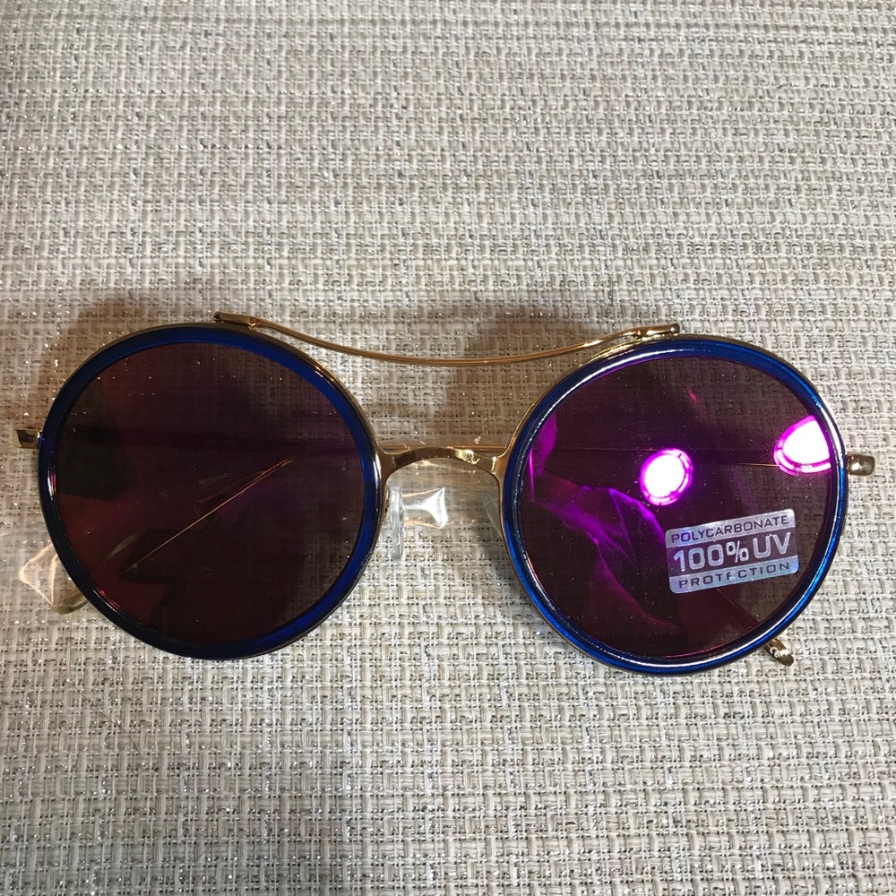 Round Retro Sunglasses - Picture 5 of 8